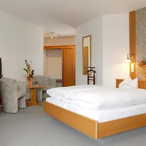 https://hotel-rossner.com-bavaria.com
